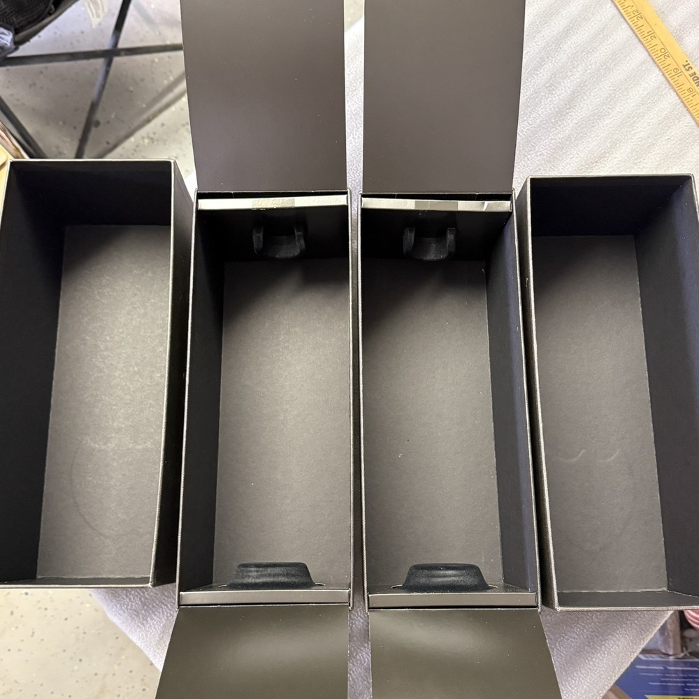 2 Empty Don Perignon Champagne Brut 2010 Empty Boxes - Picture 3 of 7